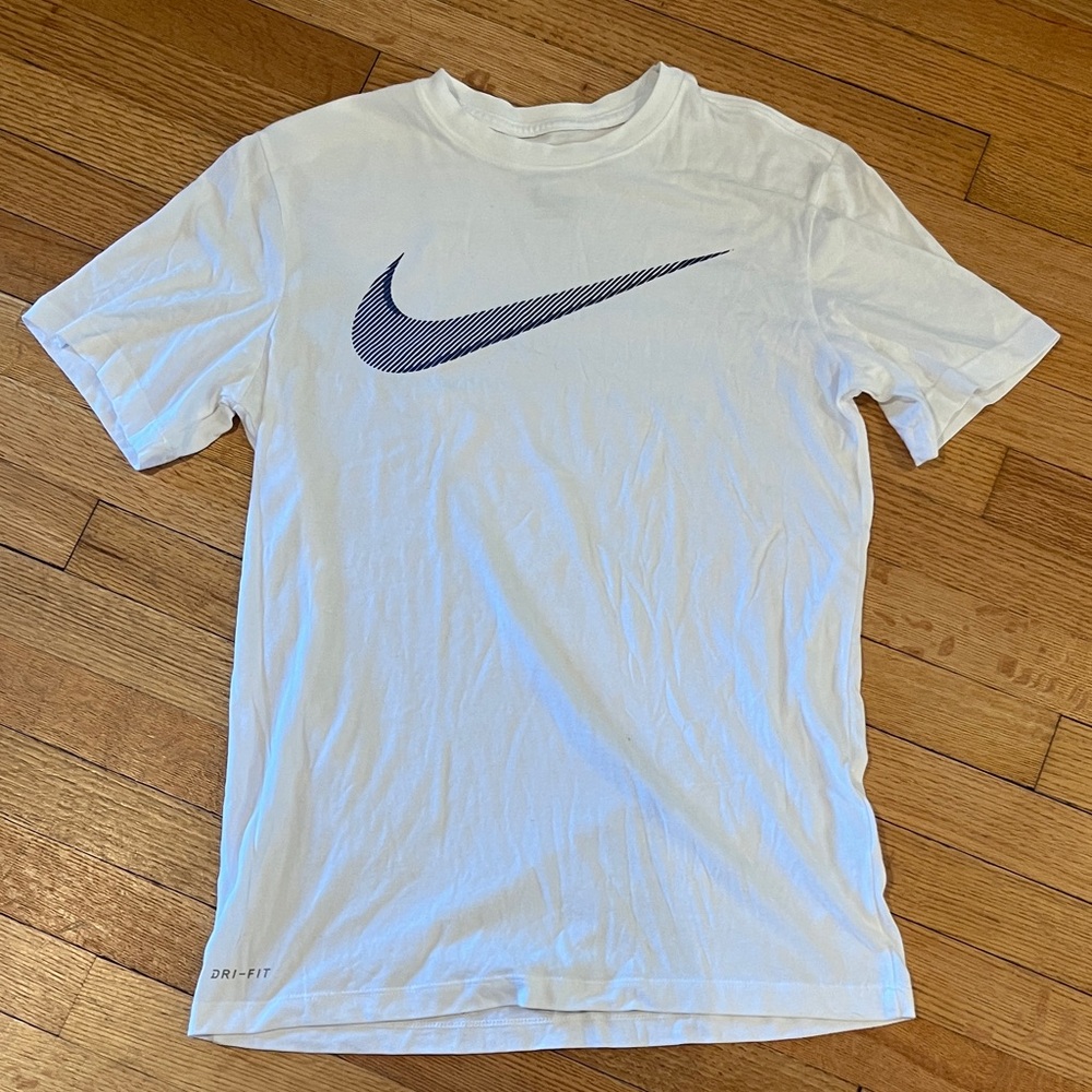 Nike Men's White and Blue Swoosh Tee